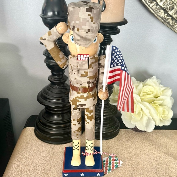 NWT Military Soldier Nutcracker - Picture 2 of 6